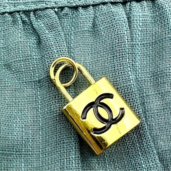 AUTHENTIC Chanel charm with free gift.Charm for necklace or other personal item. - Picture 2 of 7